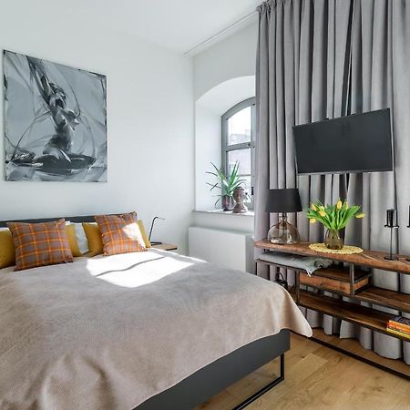 Apartament Sloneczny - Mlyn Maria - Art Apartments ヴロツワフ エクステリア 写真