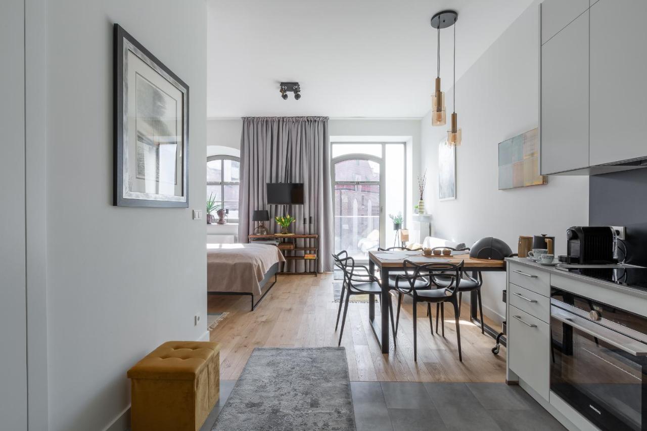Apartament Sloneczny - Mlyn Maria - Art Apartments ヴロツワフ エクステリア 写真